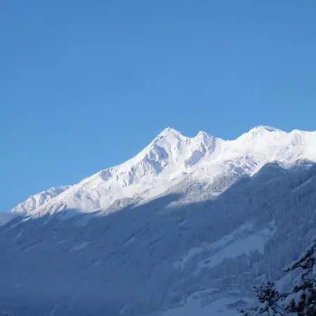 In Stubaital Near Lift 公寓 *
